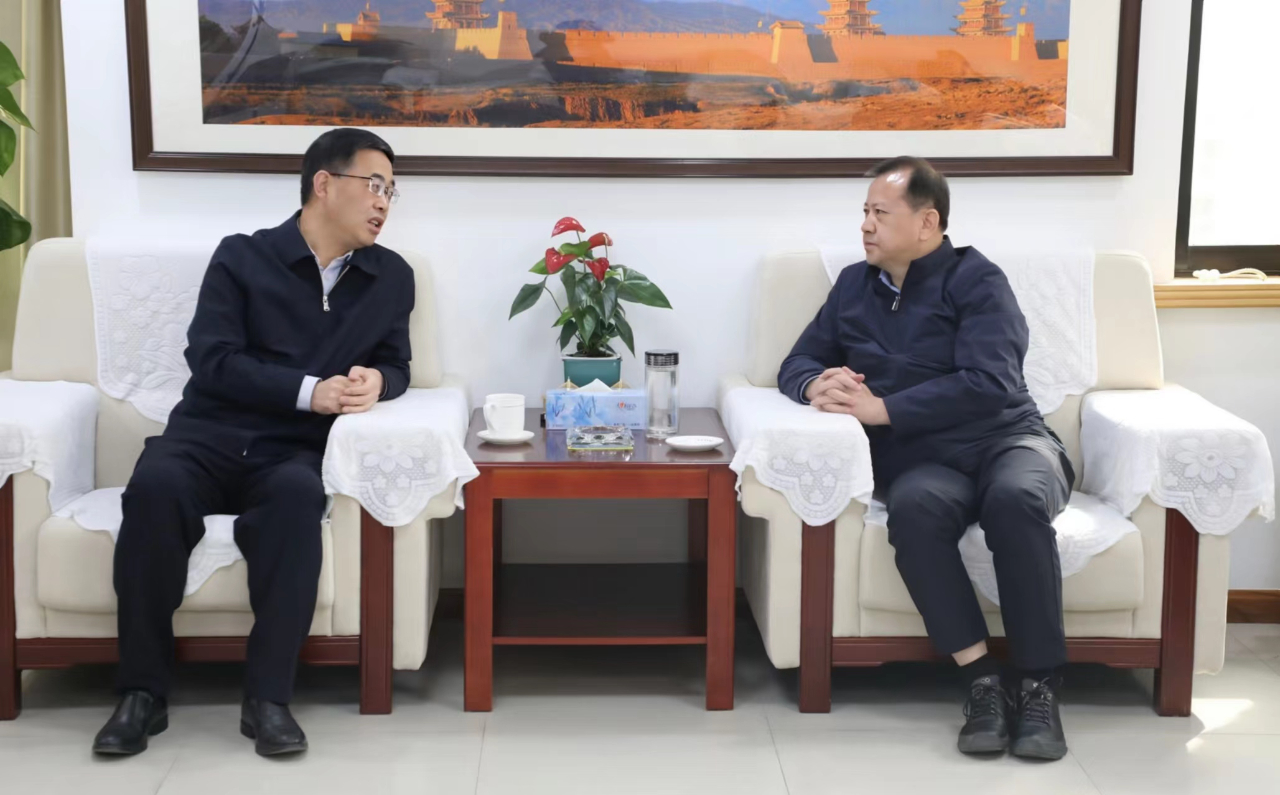 馬明拜訪省交通運(yùn)輸廳.jpg